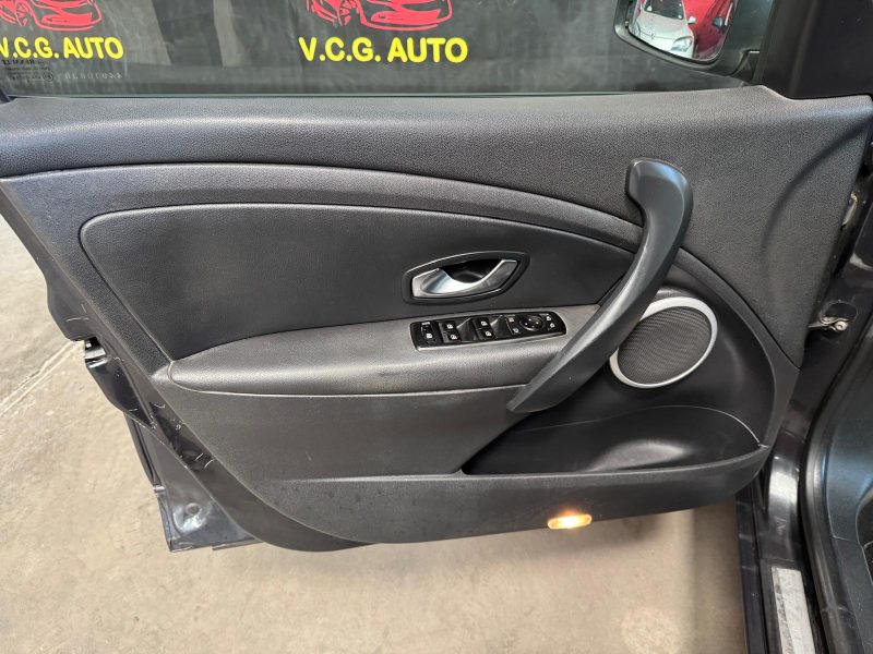 RENAULT MEGANE 1.5 DCI 110 Privilege 