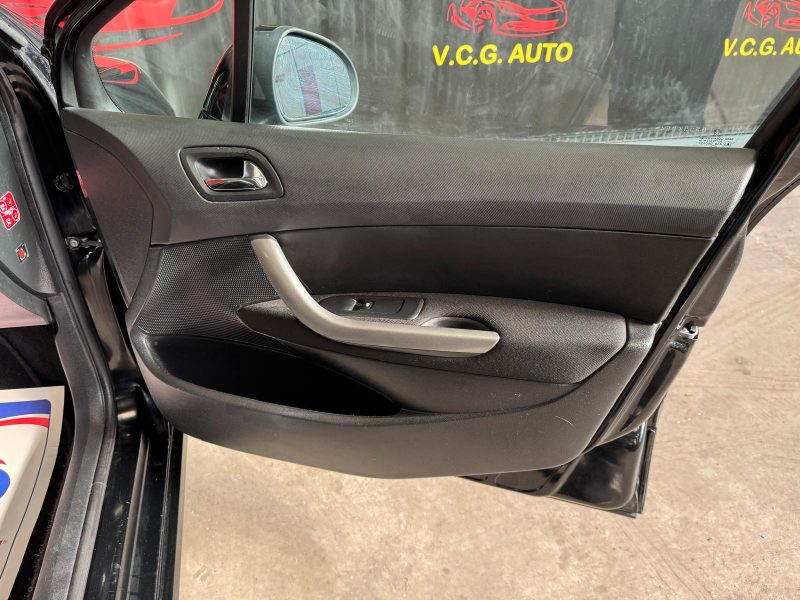 PEUGEOT 308 SW 1.6 HDI 112 Active 