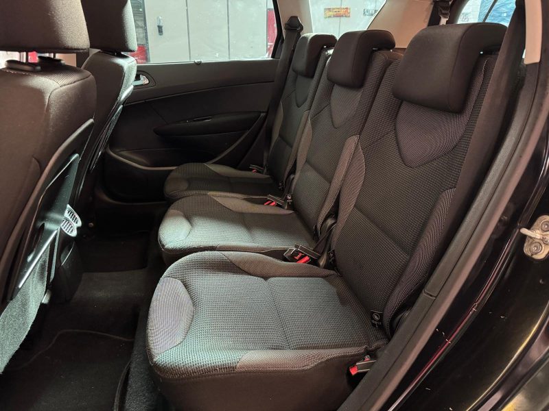 PEUGEOT 308 SW 1.6 HDI 112 Active 