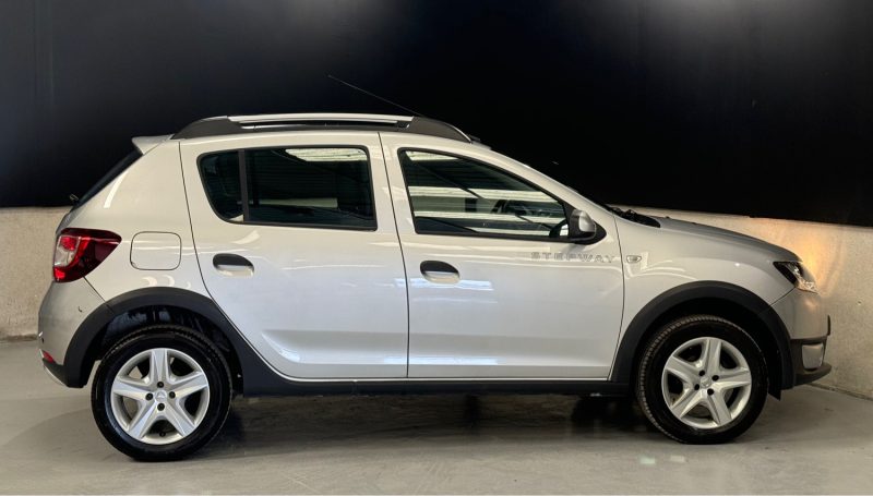 DACIA SANDERO 1.5 DCI 90 STEPWAY PRESTIGE