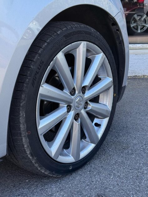 SUZUKI SWIFT 2009 Sport 1.6i 125cv / Moteur à Chaine / CT OK 