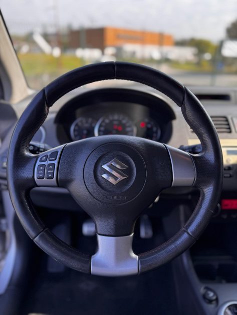 SUZUKI SWIFT 2009 Sport 1.6i 125cv / Moteur à Chaine / CT OK 