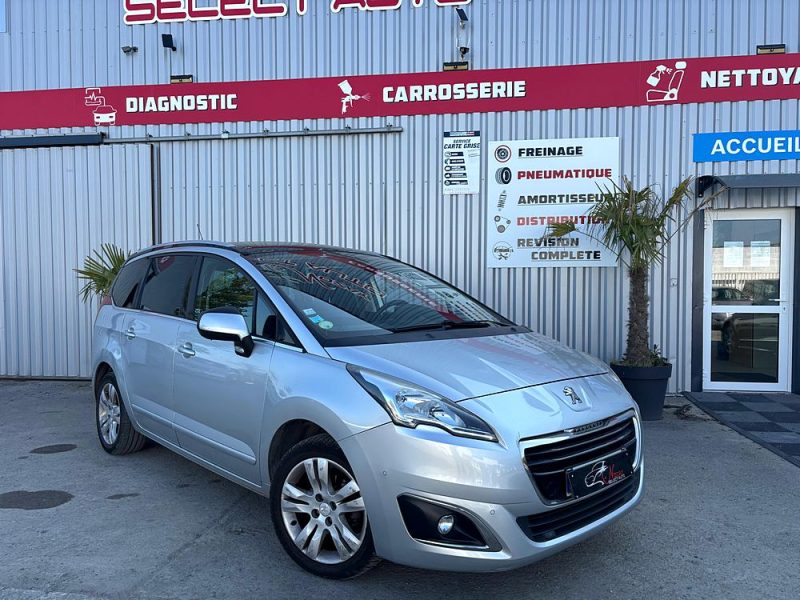 PEUGEOT 5008 2014