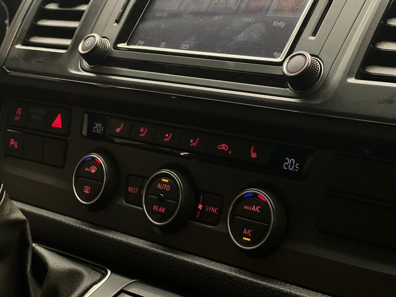 VOLKSWAGEN MULTIVAN 2.0 TDI 150CH DSG 7PLACE