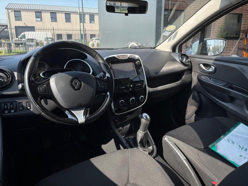 RENAULT CLIO 2015
