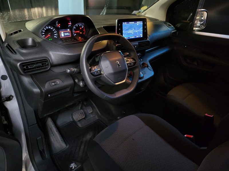 PEUGEOT PARTNER 1.5 BLUEHDI 130CV / ASPHALT / CAMERA / ANGLE MORT / CARPLAY / KEYLESS / 