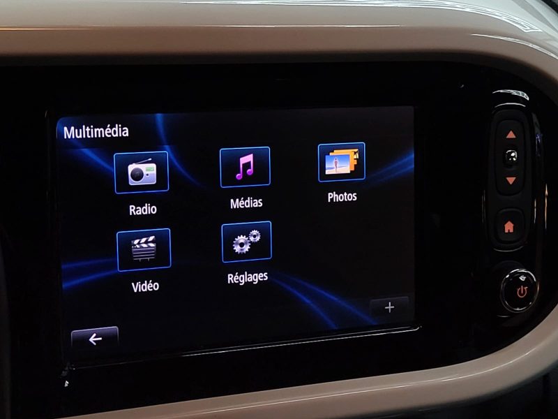 RENAULT TWINGO III 1.0 SCe 70cv Intens BVM5