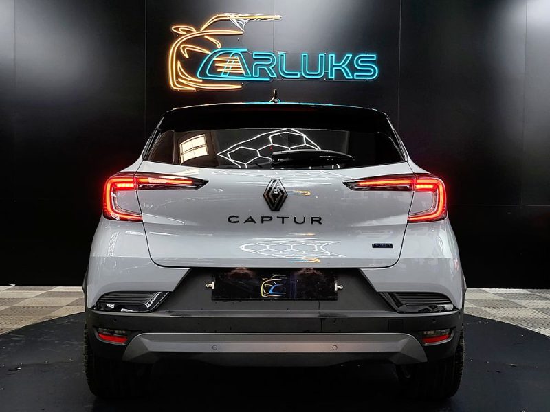 RENAULT CAPTUR II E-TECH Hybrid 145cv Esprit Alpine Boîte Auto 1ère Main