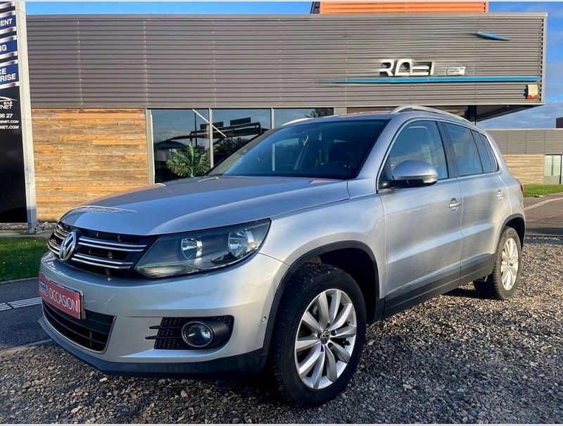 VOLKSWAGEN TIGUAN 2012