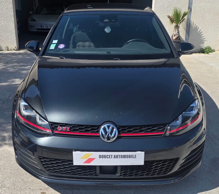 VOLKSWAGEN GOLF 2013