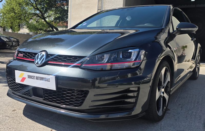 VOLKSWAGEN GOLF 2013