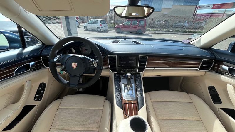 PORSCHE PANAMERA S 2010 