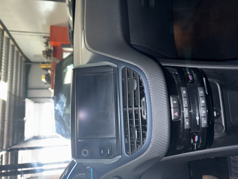 PEUGEOT 2008 - 1 2015