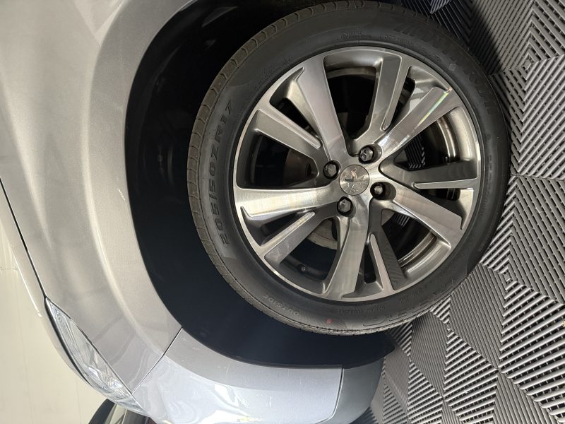 PEUGEOT 2008 - 1 2015