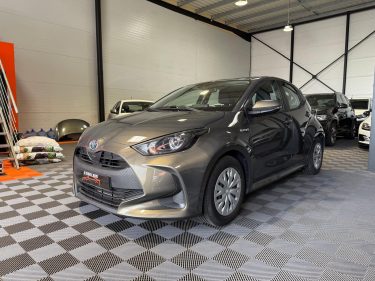 TOYOTA YARIS 1.5i - 12V HYBRID
