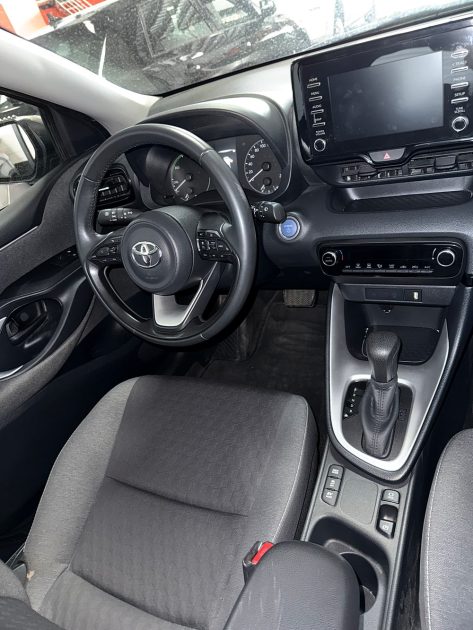TOYOTA YARIS 1.5i - 12V HYBRID