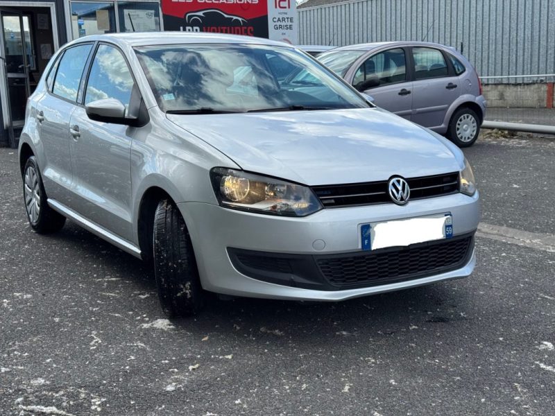 VOLKSWAGEN  POLO 1.2l  70CH 4CV  2013