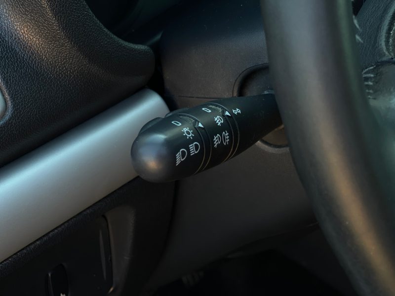 RENAULT CLIO II Campus Evolution 5 Portes 1.2 i GPL eco2 60 ch GARANTIE 6 MOIS