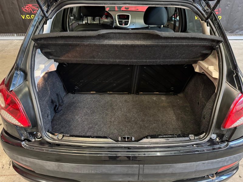 PEUGEOT 206 1.4 HDi 70 Trendy 