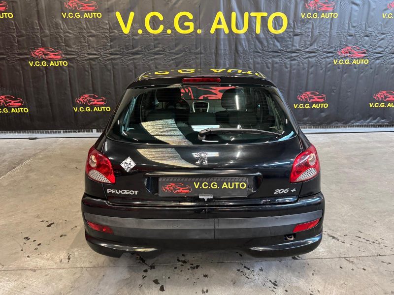 PEUGEOT 206 1.4 HDi 70 Trendy 