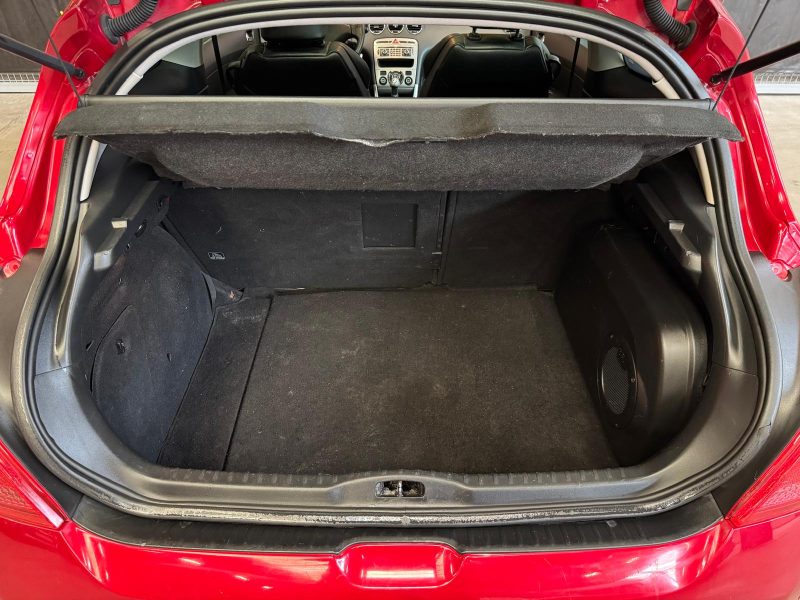 PEUGEOT 308 1.6 HDI 110 Feline 