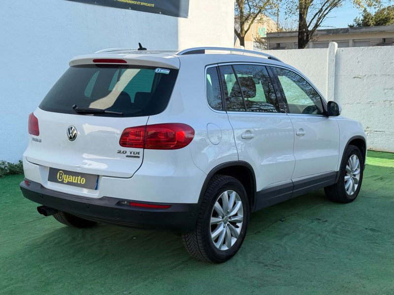 VOLKSWAGEN TIGUAN 2012