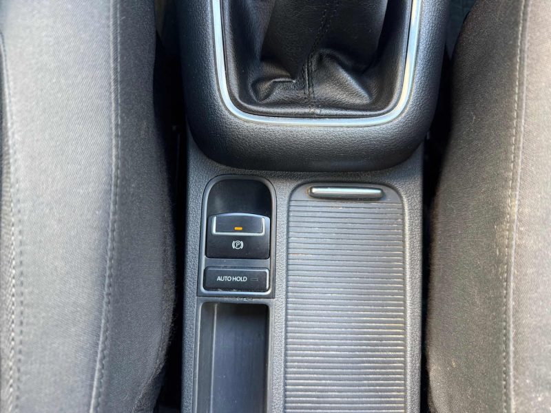 VOLKSWAGEN TIGUAN 2012