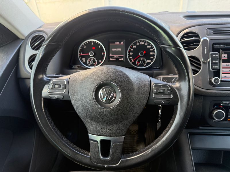 VOLKSWAGEN TIGUAN 2012