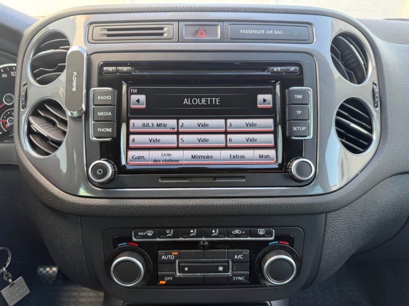 VOLKSWAGEN TIGUAN 2012