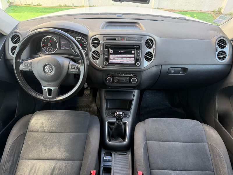 VOLKSWAGEN TIGUAN 2012