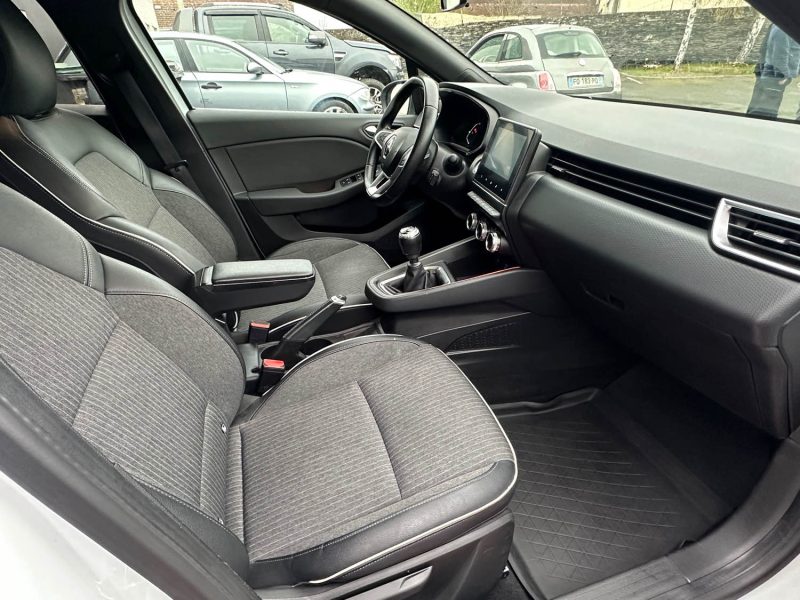 RENAULT CLIO V 5 PORTES 100CV 