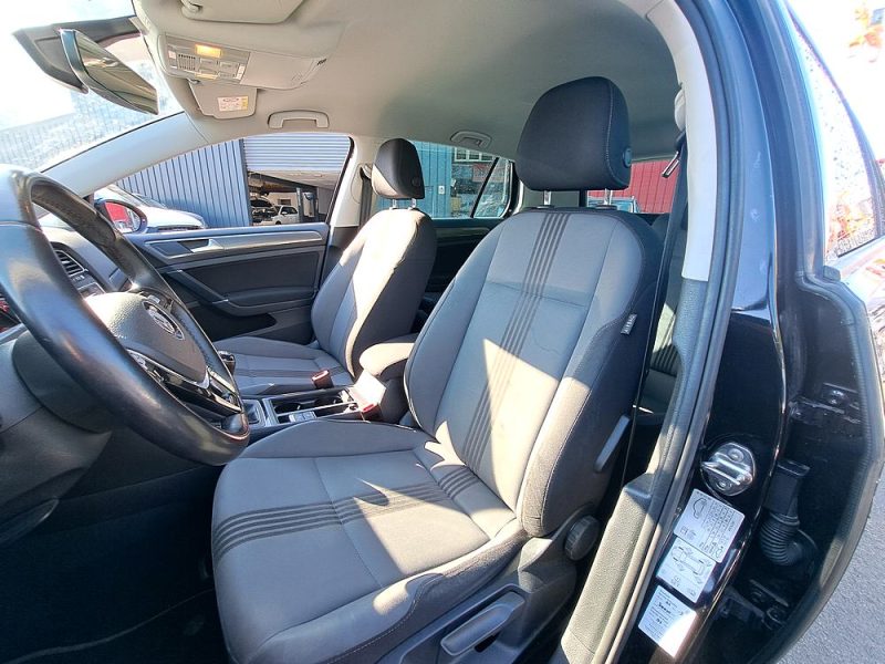 VOLKSWAGEN GOLF 2017