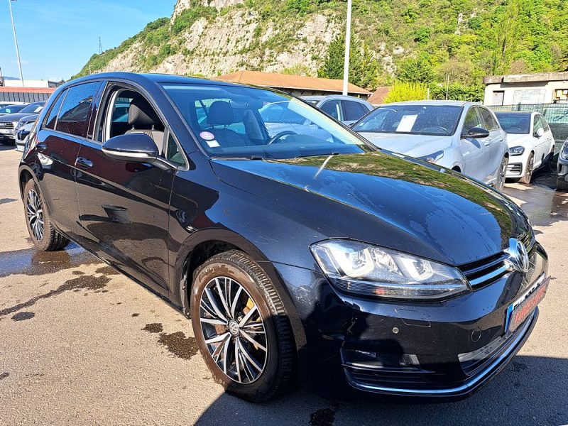VOLKSWAGEN GOLF 2017