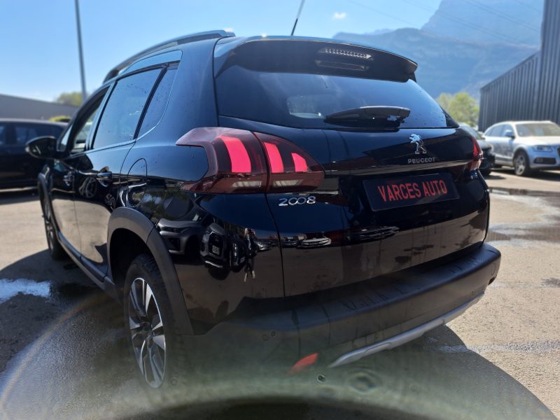 PEUGEOT 2008 2016