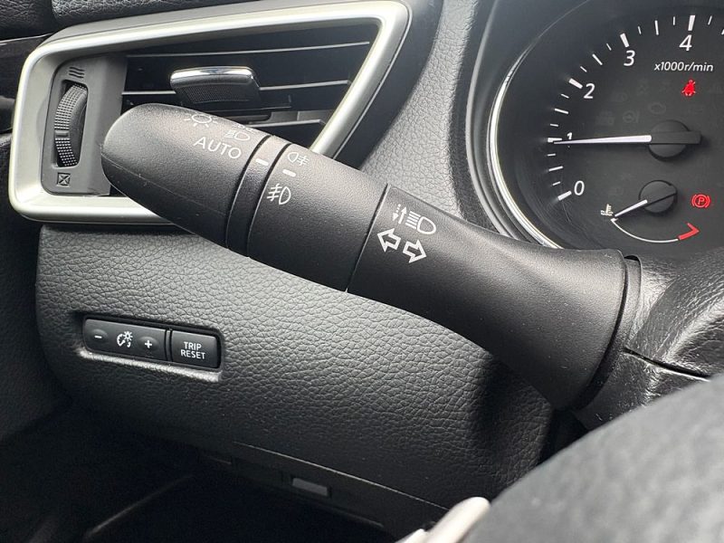 NISSAN QASHQAI 1.2i DIG-T 116Ch N-CONNECTA 