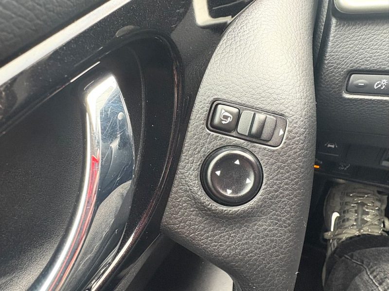 NISSAN QASHQAI 1.2i DIG-T 116Ch N-CONNECTA 