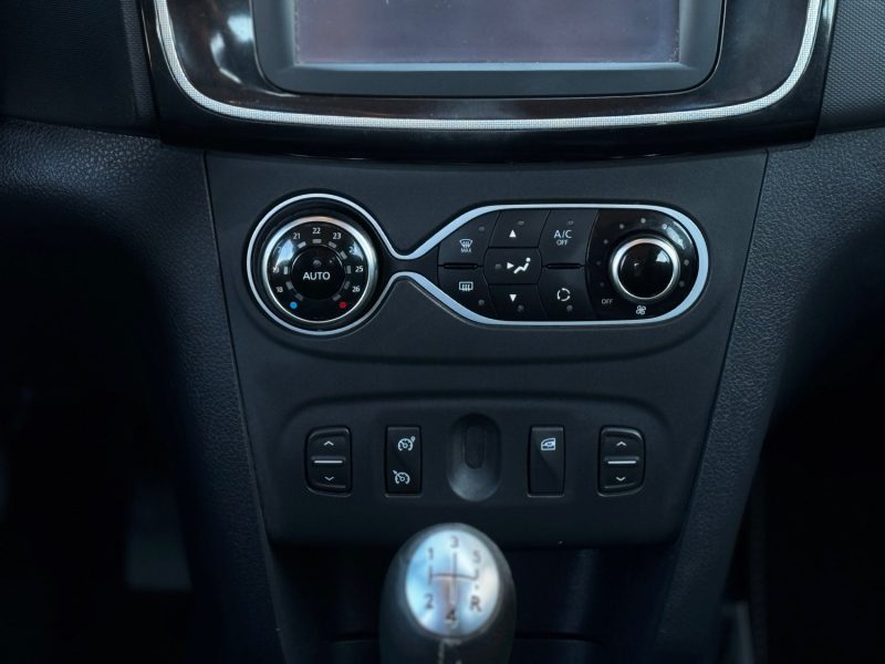 DACIA SANDERO II (2) STEPWAY 0.9 TCE 90CH NAVY GARANTIE 6MOIS