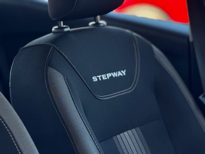 DACIA SANDERO II (2) STEPWAY 0.9 TCE 90CH NAVY GARANTIE 6MOIS