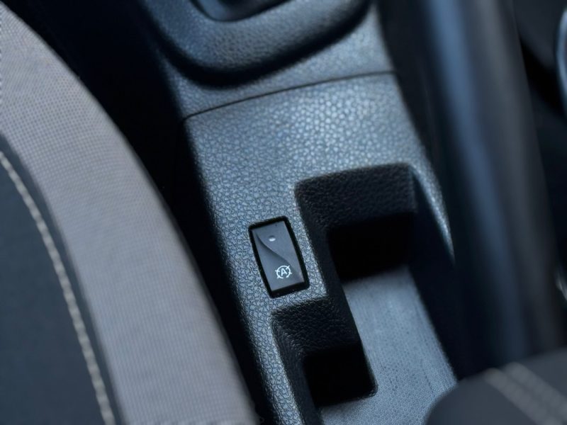 DACIA SANDERO II (2) STEPWAY 0.9 TCE 90CH NAVY GARANTIE 6MOIS