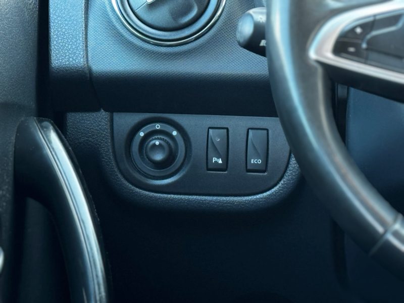 DACIA SANDERO II (2) STEPWAY 0.9 TCE 90CH NAVY GARANTIE 6MOIS