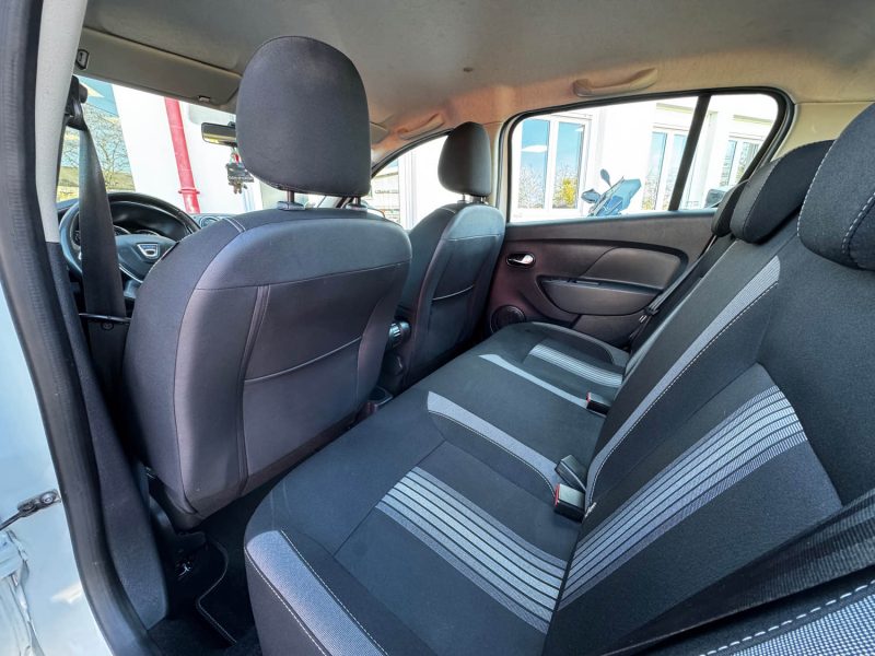 DACIA SANDERO II (2) STEPWAY 0.9 TCE 90CH NAVY GARANTIE 6MOIS