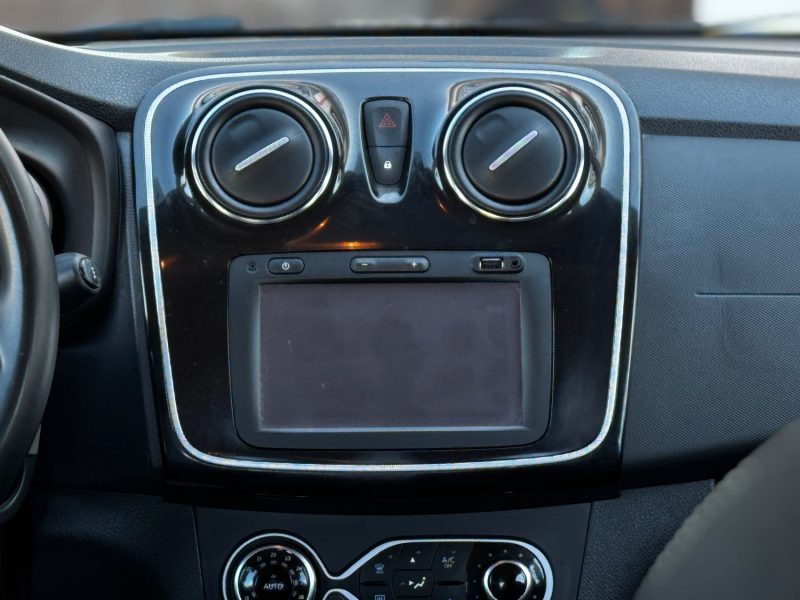 DACIA SANDERO II (2) STEPWAY 0.9 TCE 90CH NAVY GARANTIE 6MOIS