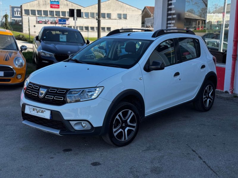 DACIA SANDERO II (2) STEPWAY 0.9 TCE 90CH NAVY GARANTIE 6MOIS