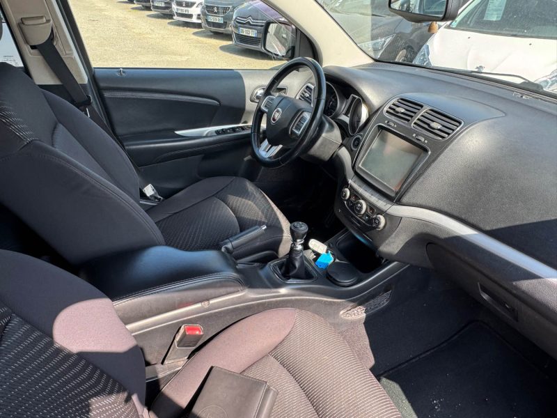 FIAT FREEMONT 2.0 JTD 140 7 PLACES