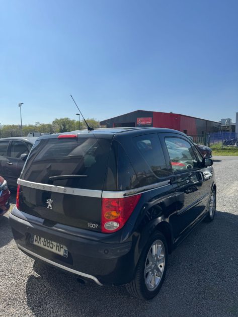 PEUGEOT 1007 2006