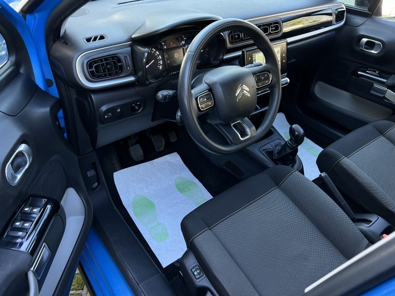 CITROEN C3 III FEEL 1.2 82 Cv 1ERE MAIN / APPLE & ANDROID TOIT PANORAMIQUE Crit Air1 - GARANTIE 1 AN