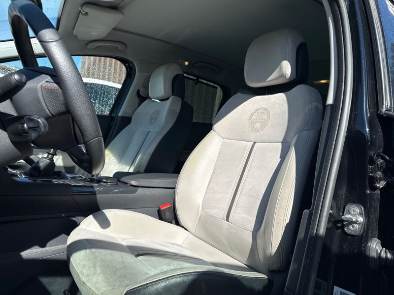 PEUGEOT 3008 2013
