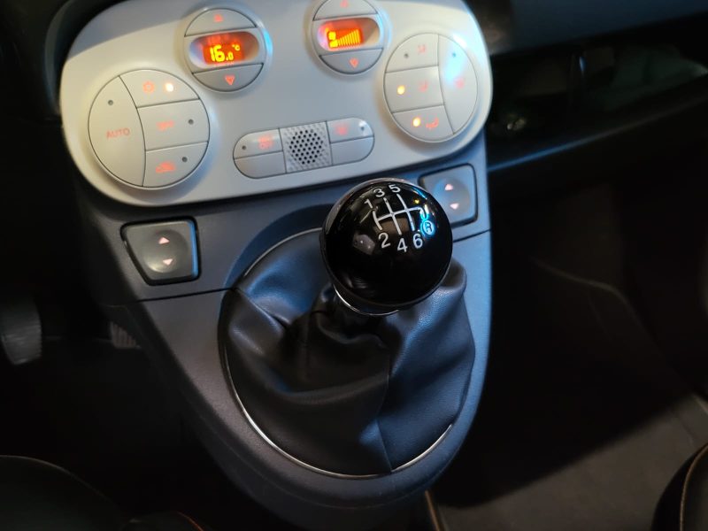 FIAT 500 SPORT 1.4i 100cv BVM6 PACK S TOIT OUVRANT / CLIM AUTO / RADARS DE RECUL / CARPLAY / CUIR