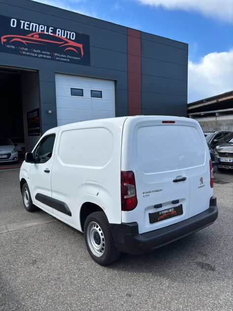 PEUGEOT PARTNER 2021