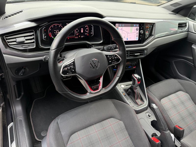 VOLKSWAGEN POLO 2023